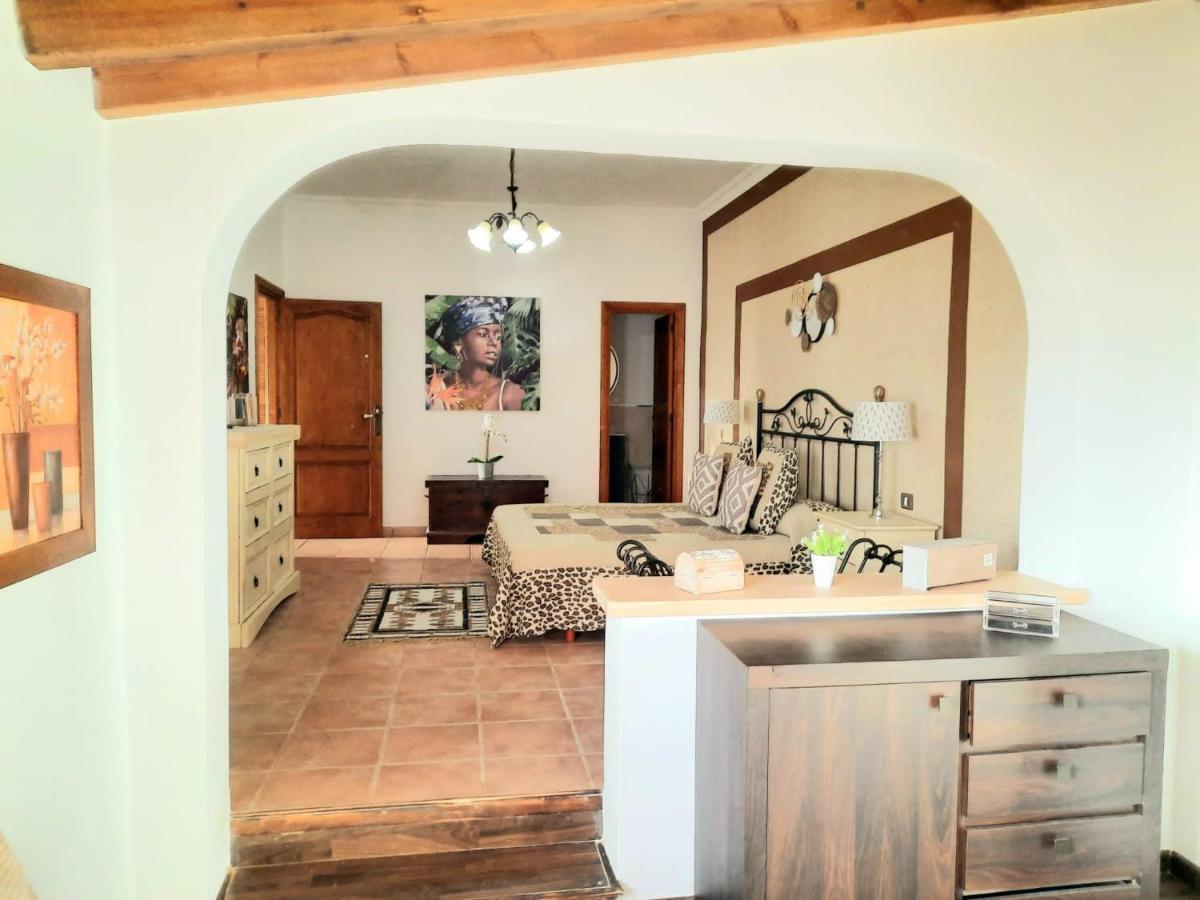 Paradise Villa Constancia With Views La Corujera Exterior photo